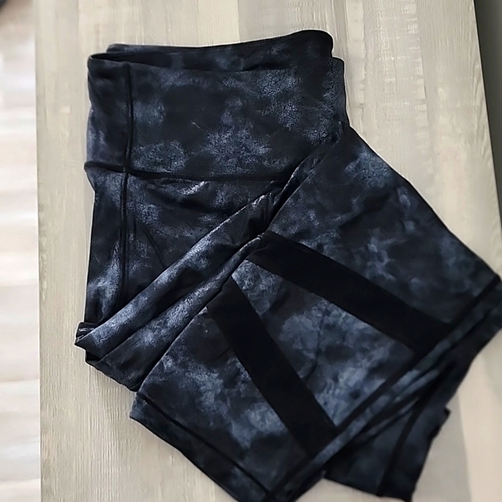 Zyia retored stonewash leggings